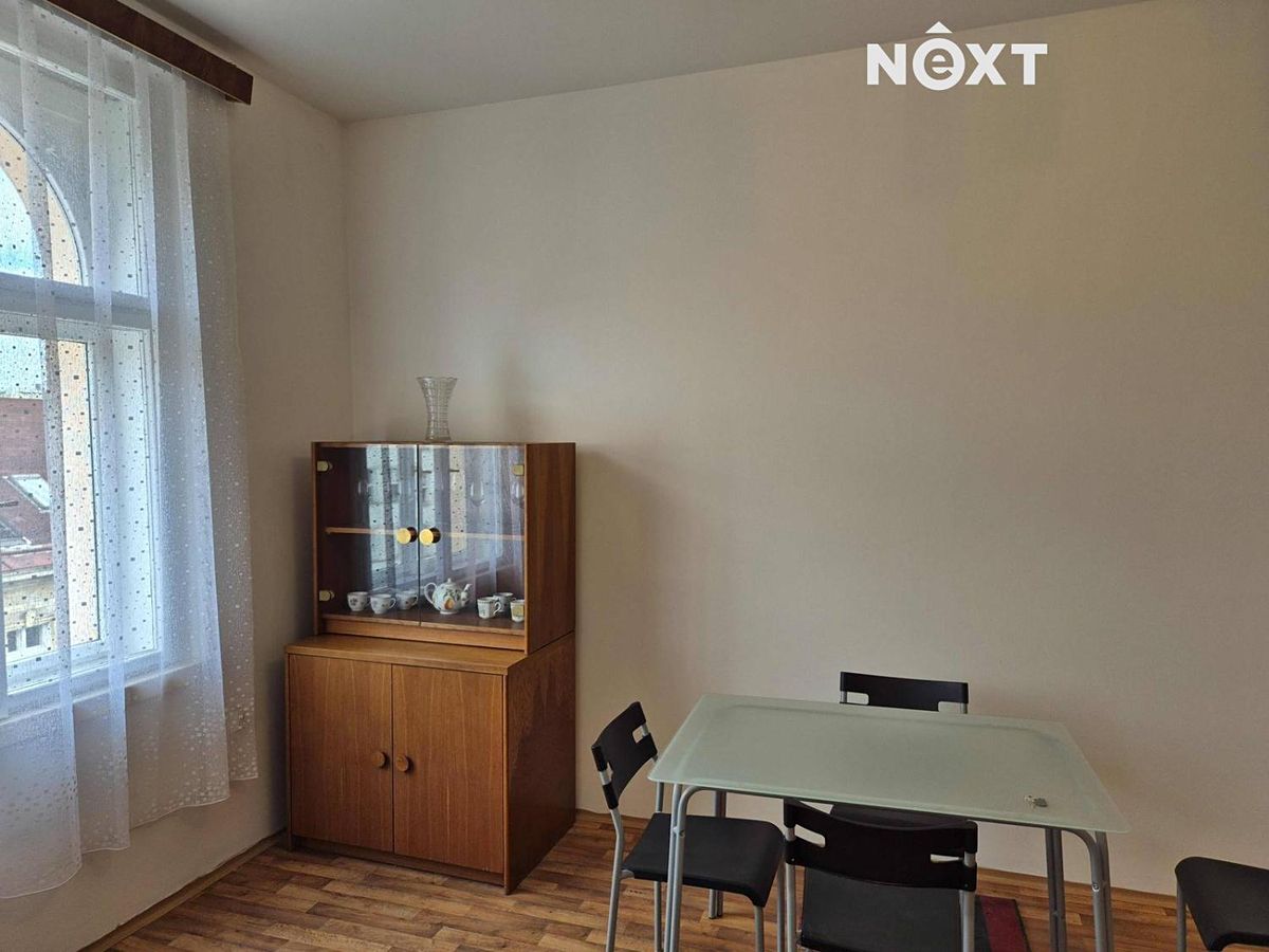 Pronájem bytu 2+kk 46 m² – fotografie 3