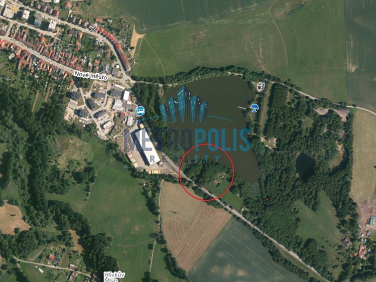 Prodej pozemku, 2 705 m² (1 z 3)