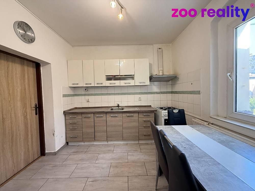Prodej rodinného domu 112 m², pozemek 291 m² – fotografie 2