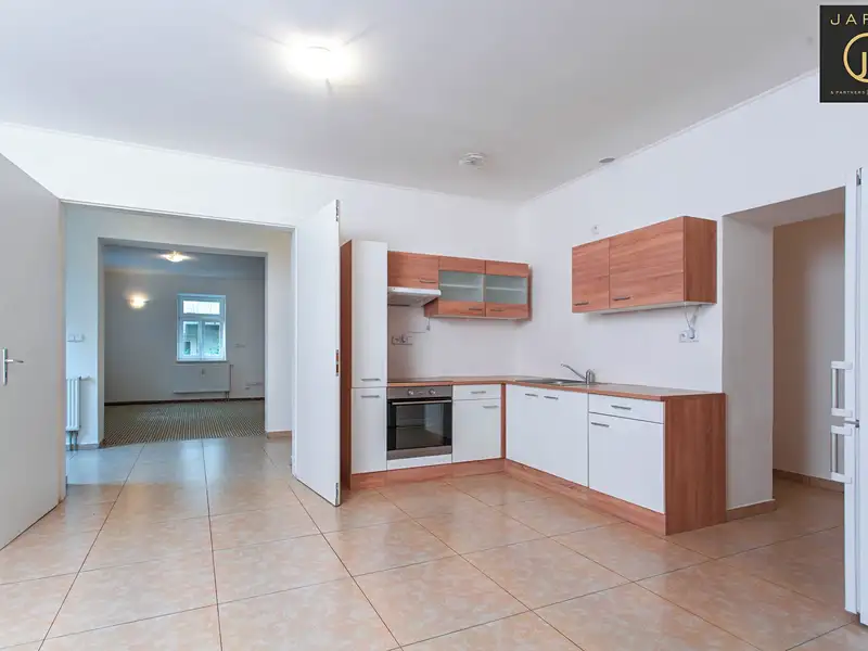 Prodej bytu 3+kk 88 m², Mariánské Lázně – náhled fotky 2