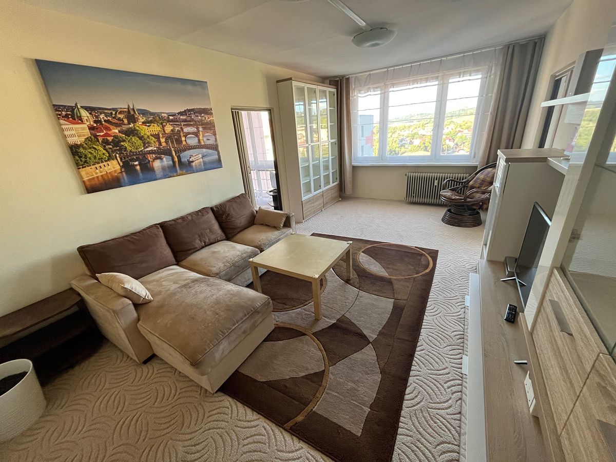 Pronájem bytu 4+1 81 m² – fotografie 2
