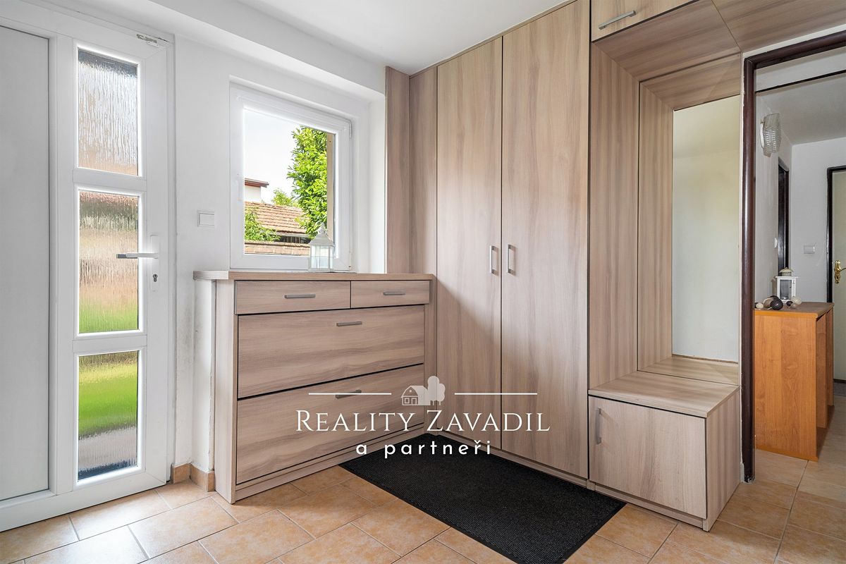 Prodej vícegeneračního domu 166 m², pozemek 780 m² – fotografie 4