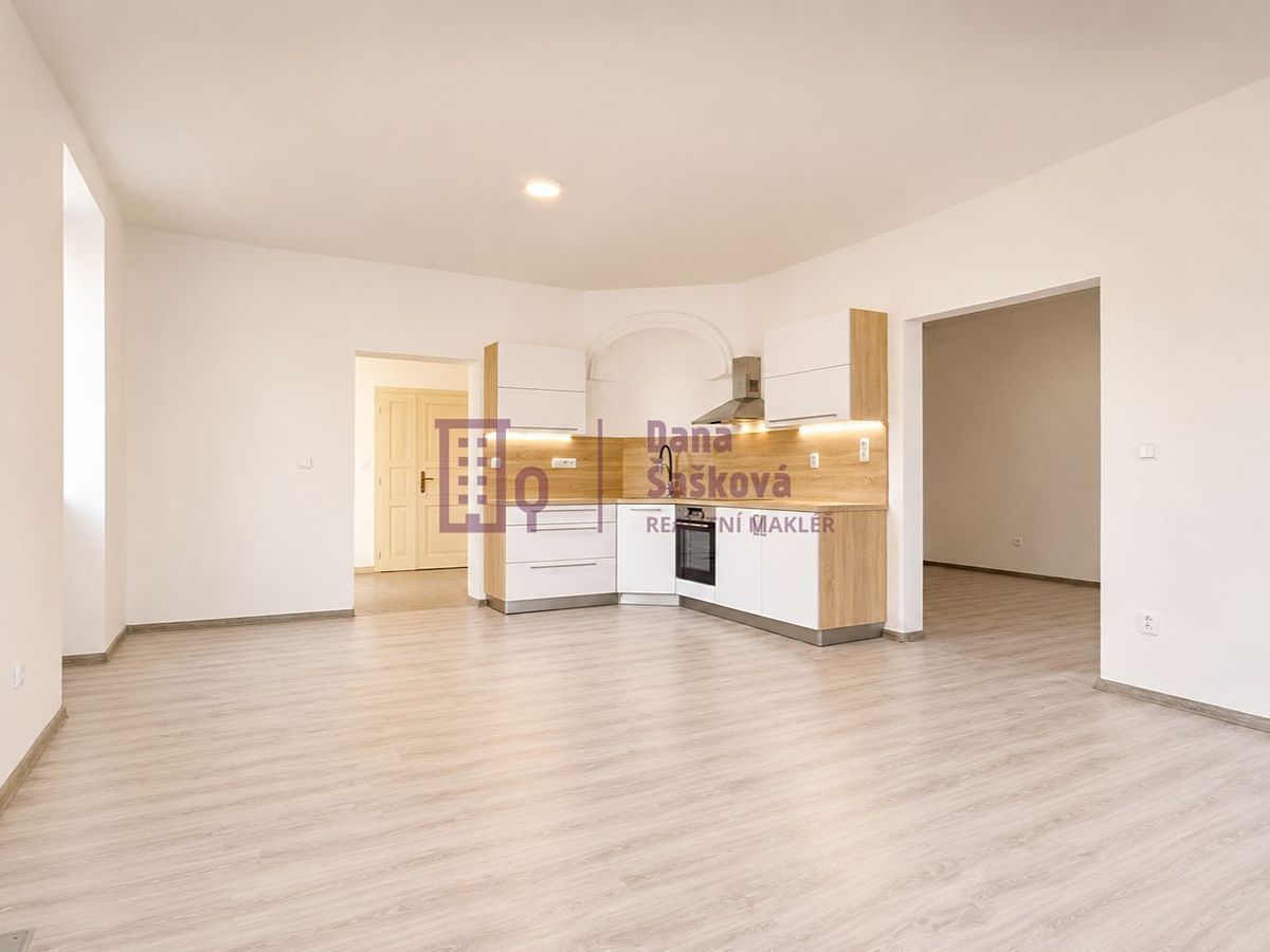 Pronájem bytu 2+kk 72 m²
