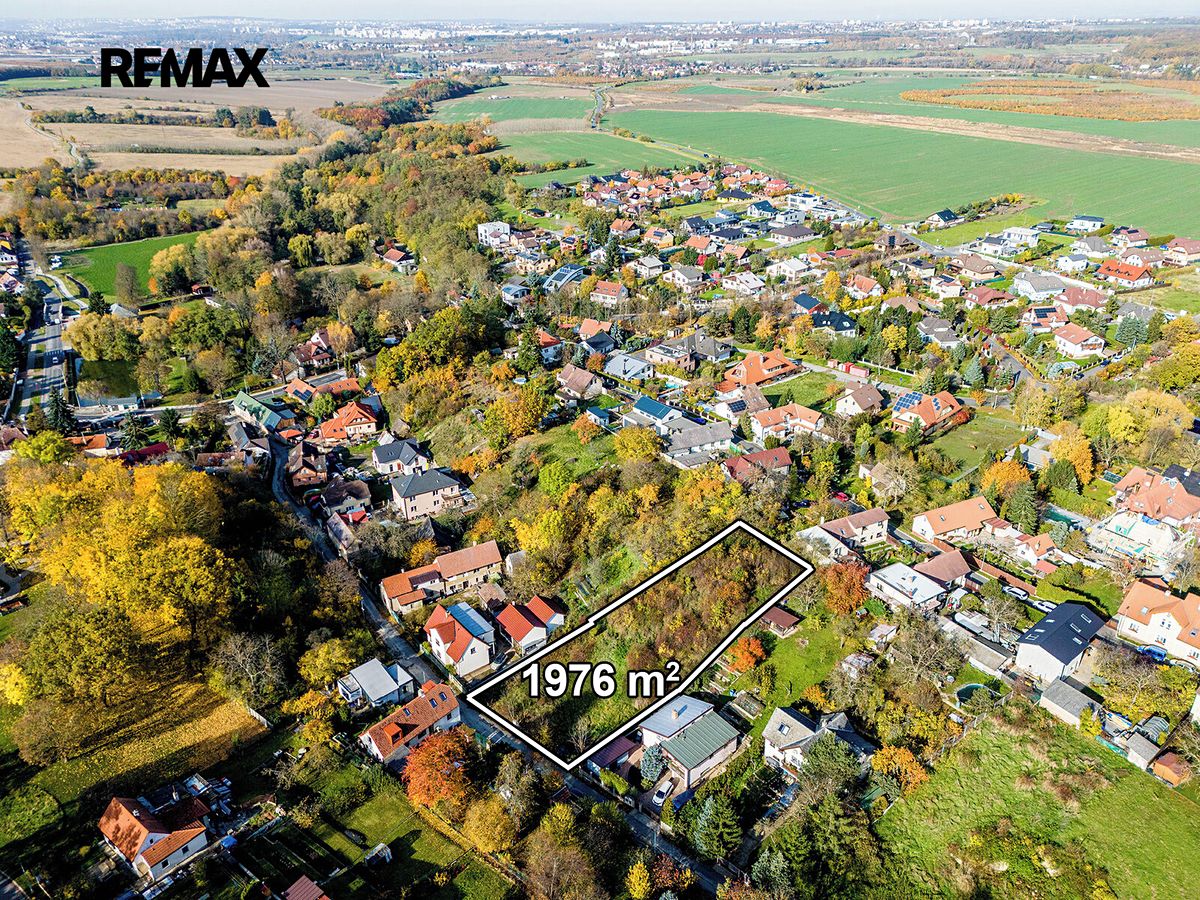 Prodej stavebního pozemku 1976 m² – fotografie 4