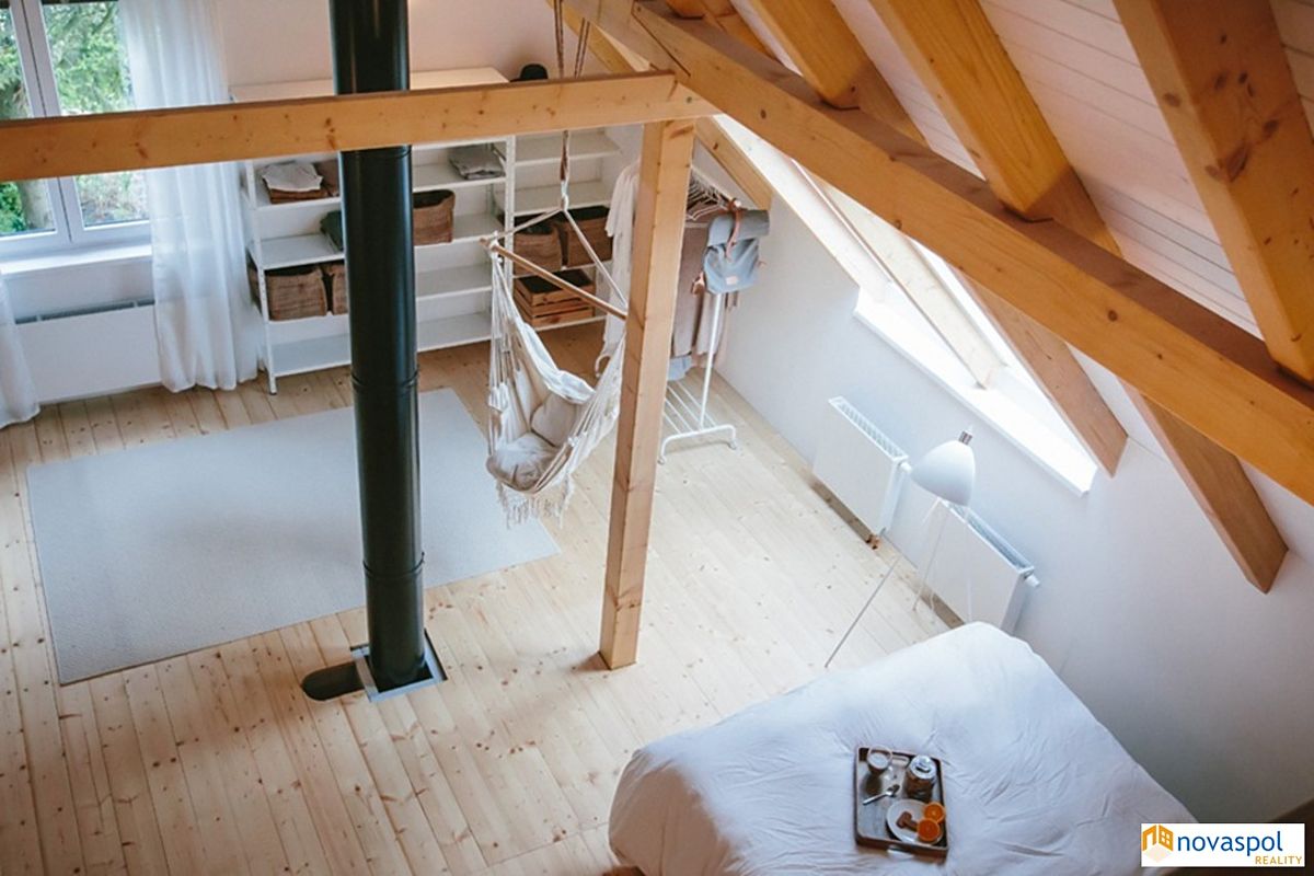 Pronájem rodinného domu 128 m², pozemek 1075 m² – fotografie 4
