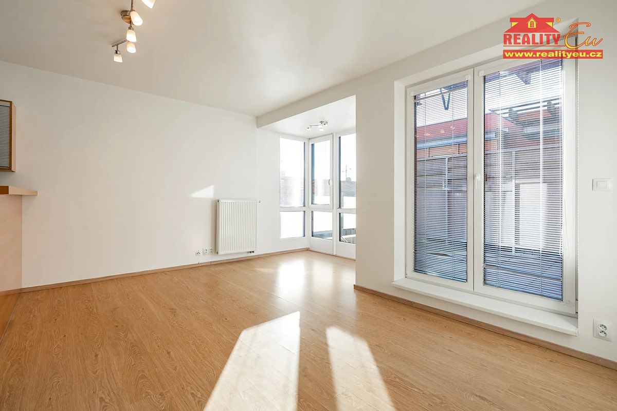 Prodej bytu 3+kk 74 m² – fotografie 4