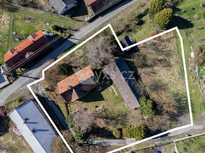Prodej rodinného domu 200 m², pozemek 2113 m²