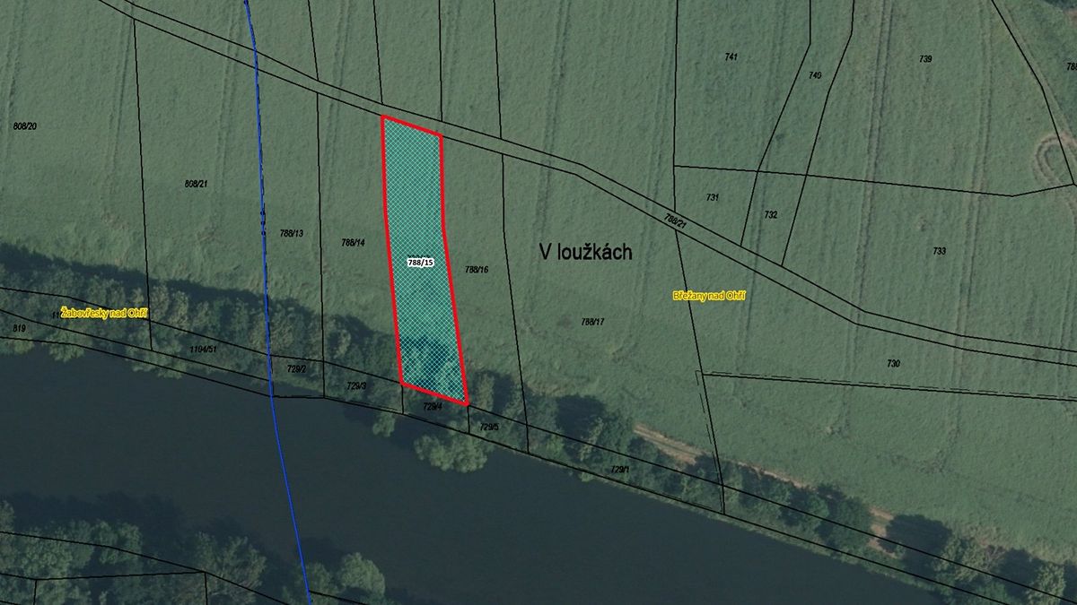 Prodej pole 1030 m²