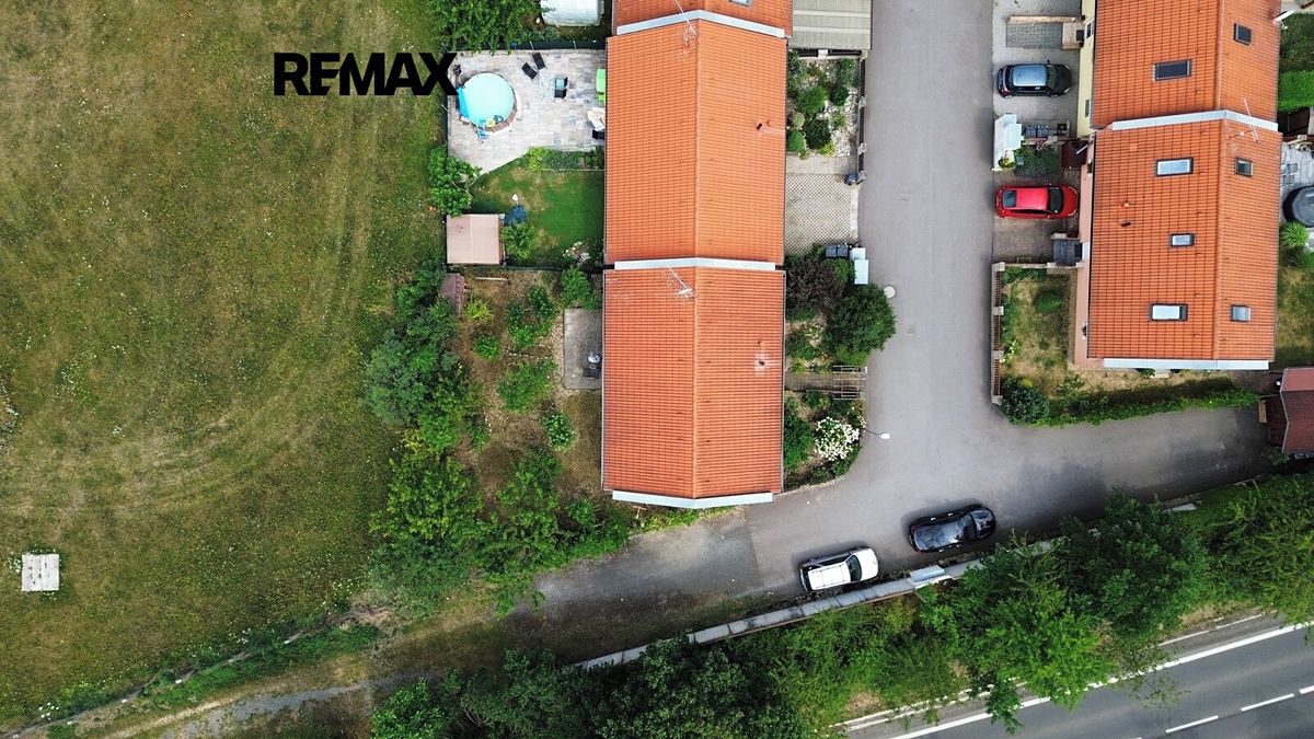 Prodej rodinného domu 92 m², pozemek 319 m² – fotografie 4