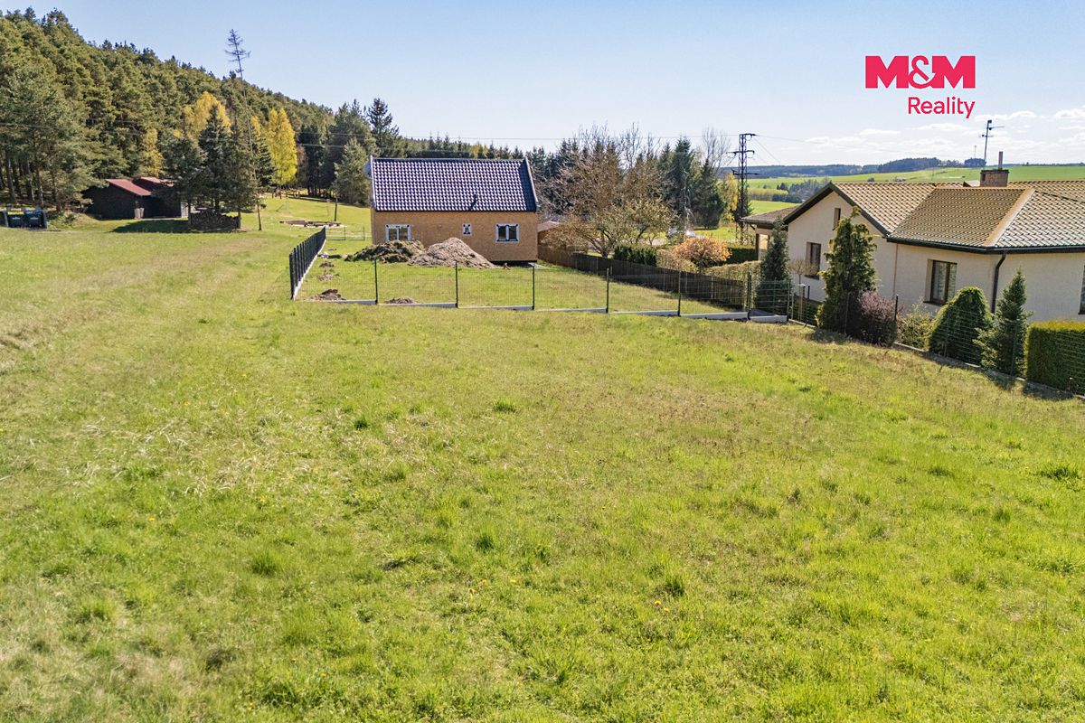 Prodej stavebního pozemku 1161 m² – fotografie 3