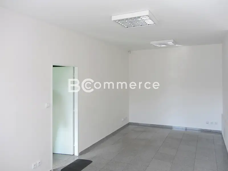 Pronájem skladového prostoru 500 m², Brno – náhled fotky 3