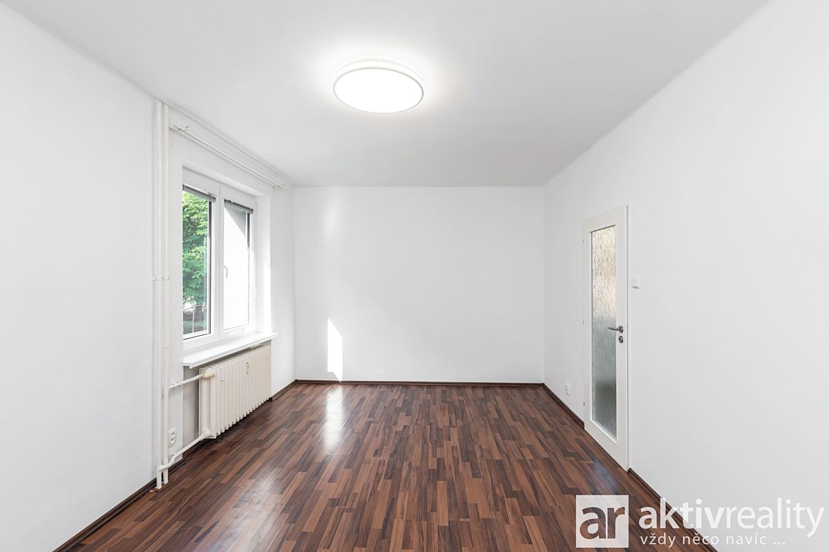 Pronájem bytu 2+1 54 m² – fotografie 4