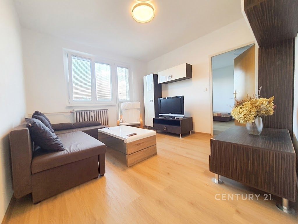 Pronájem bytu 3+1 71 m² – fotografie 5