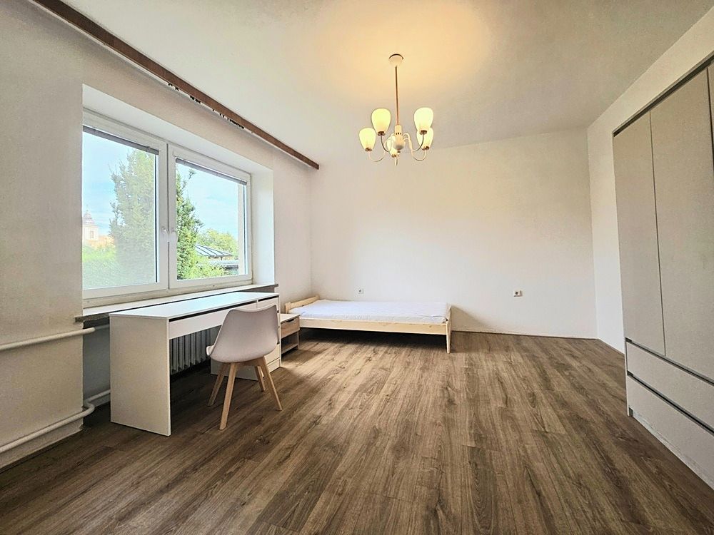 Pronájem bytu 4+1 104 m² – fotografie 4