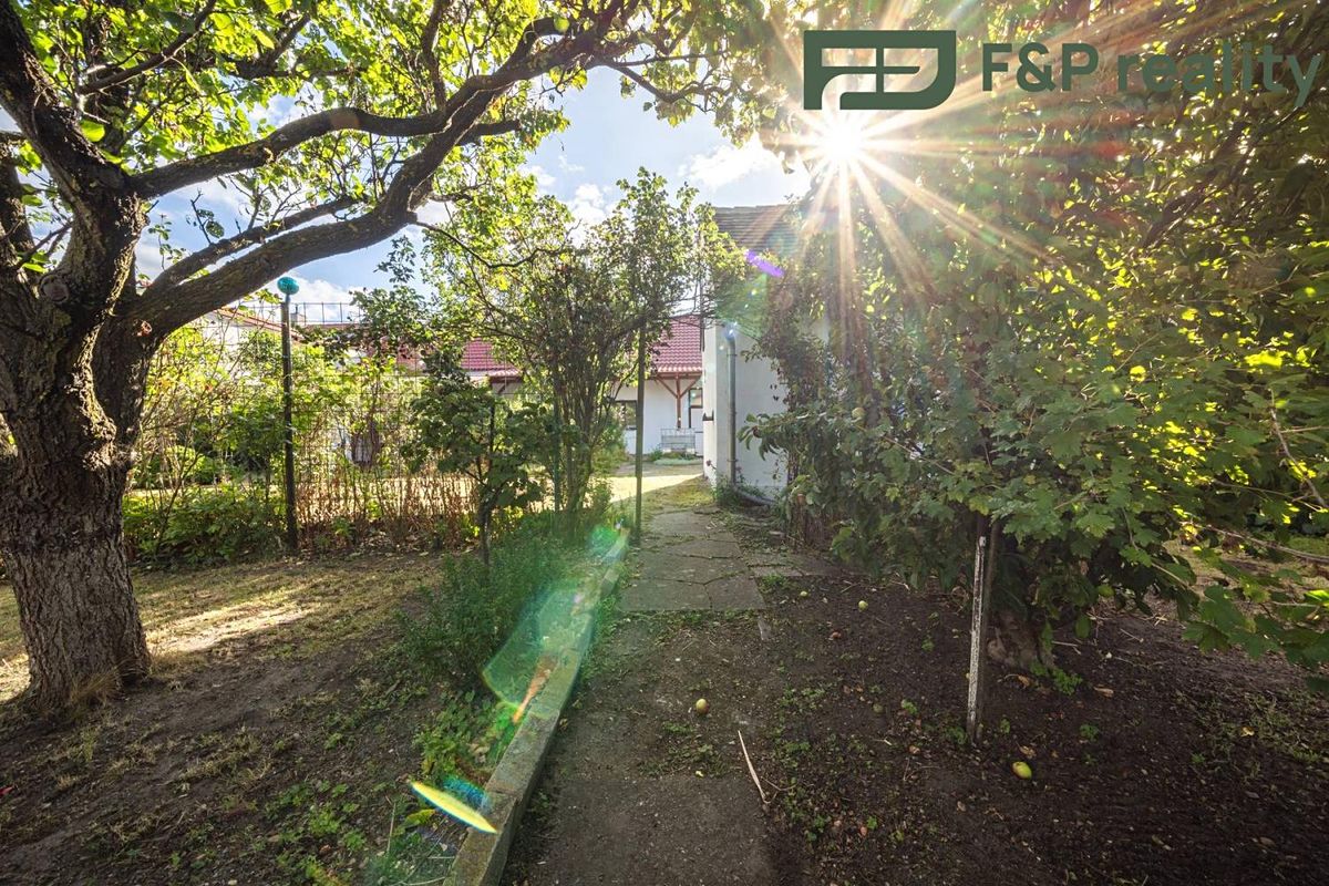 Prodej rodinného domu 120 m², pozemek 778 m² – fotografie 3