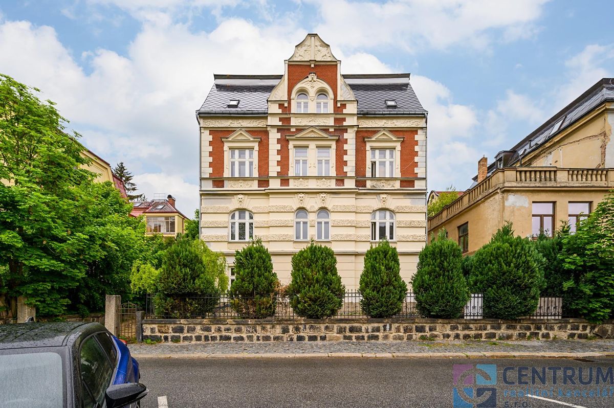 Pronájem bytu 3+kk 87 m²