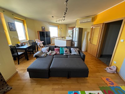 Pronájem bytu 4+kk 120 m²