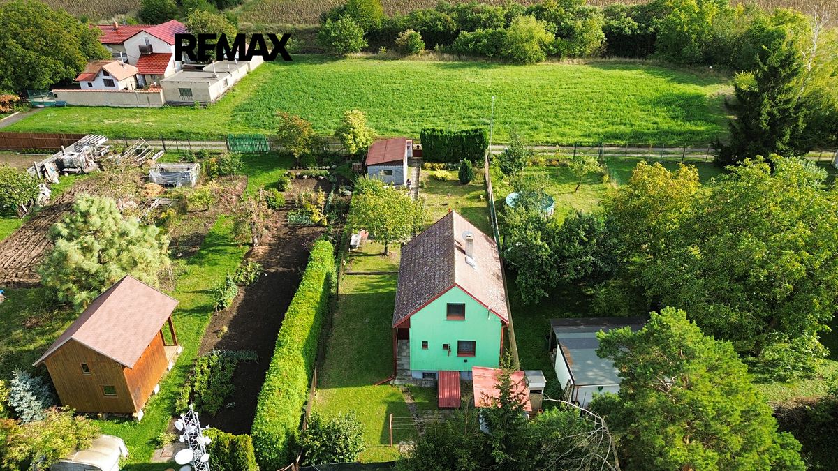 Prodej rodinného domu 64 m², pozemek 457 m² – fotografie 2