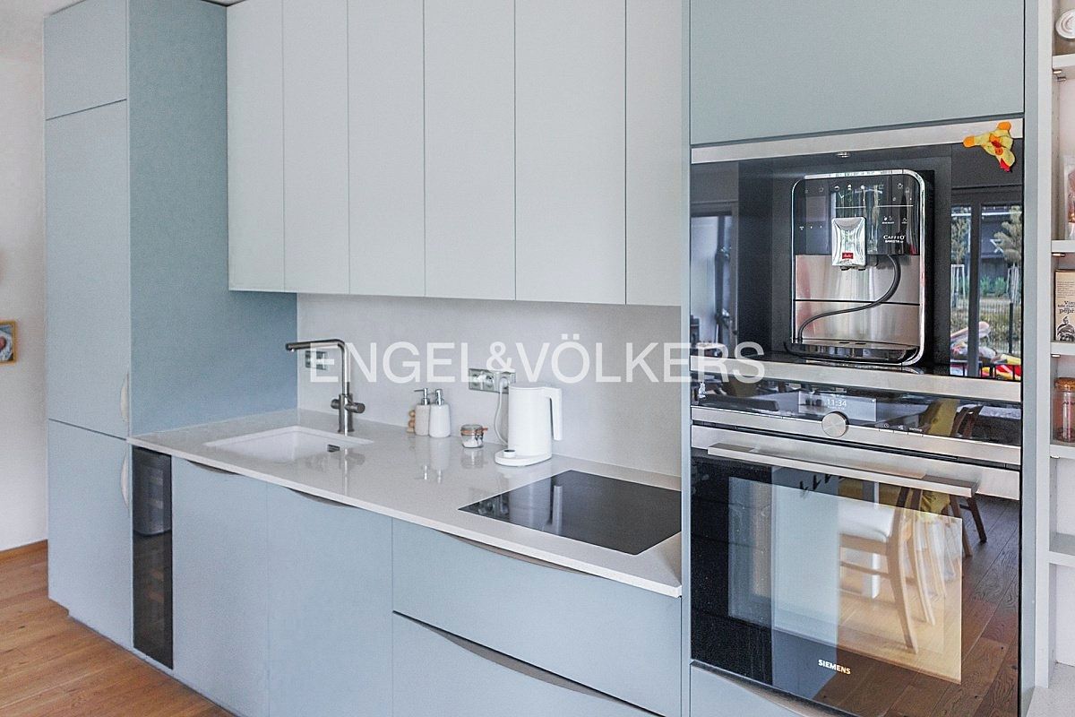 Pronájem bytu 4+kk 120 m² – fotografie 5