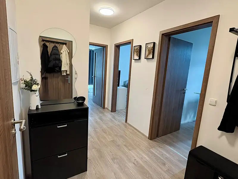 Pronájem bytu 3+kk 75 m², Beroun – náhled fotky 2