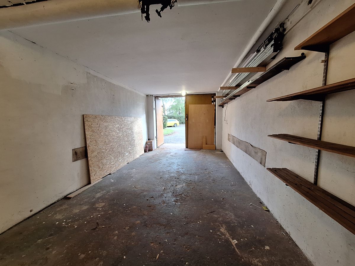 Pronájem garáže 16 m²