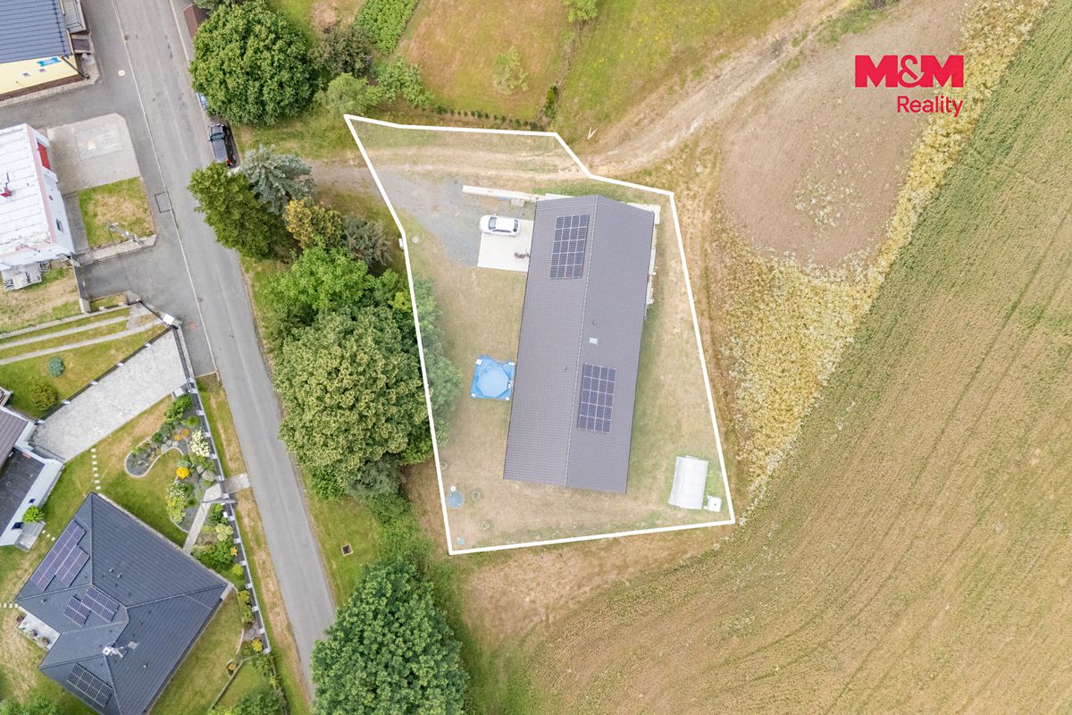 Prodej rodinného domu 121 m², pozemek 1030 m² – fotografie 4