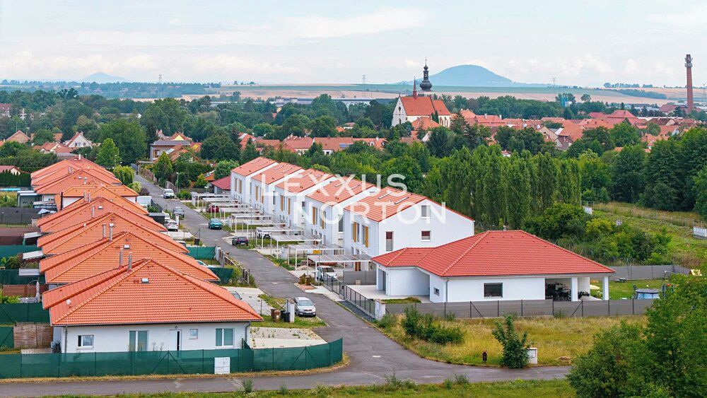 Prodej rodinného domu 194 m², pozemek 516 m² – fotografie 4