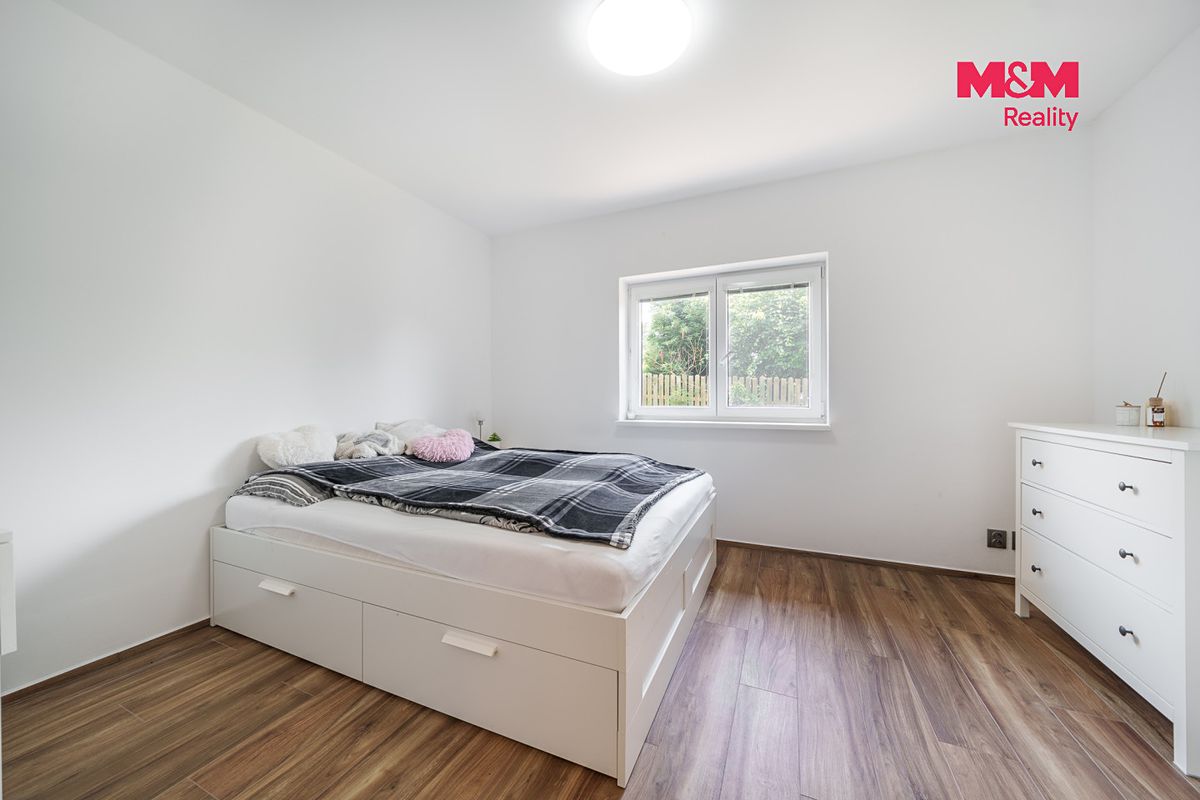 Prodej rodinného domu 141 m², pozemek 1207 m² – fotografie 4