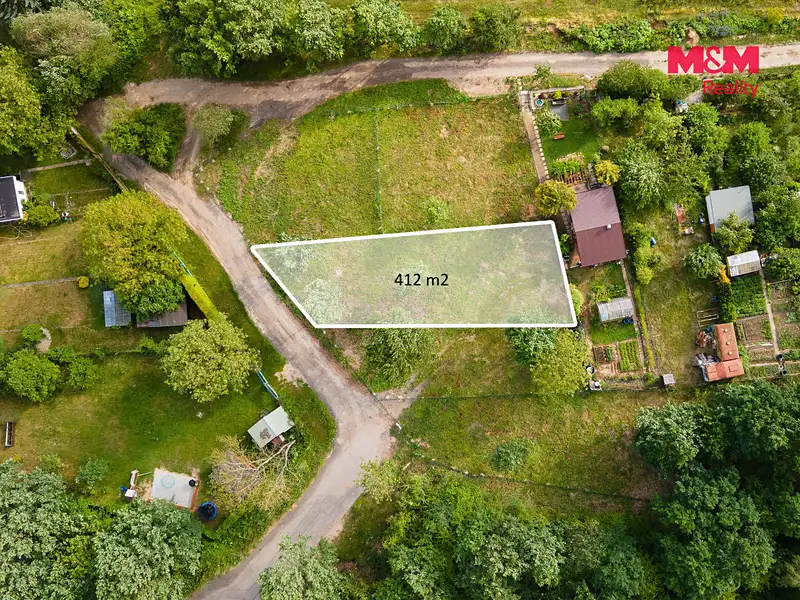 Prodej zahrady 412 m², Pardubice – náhled fotky 2