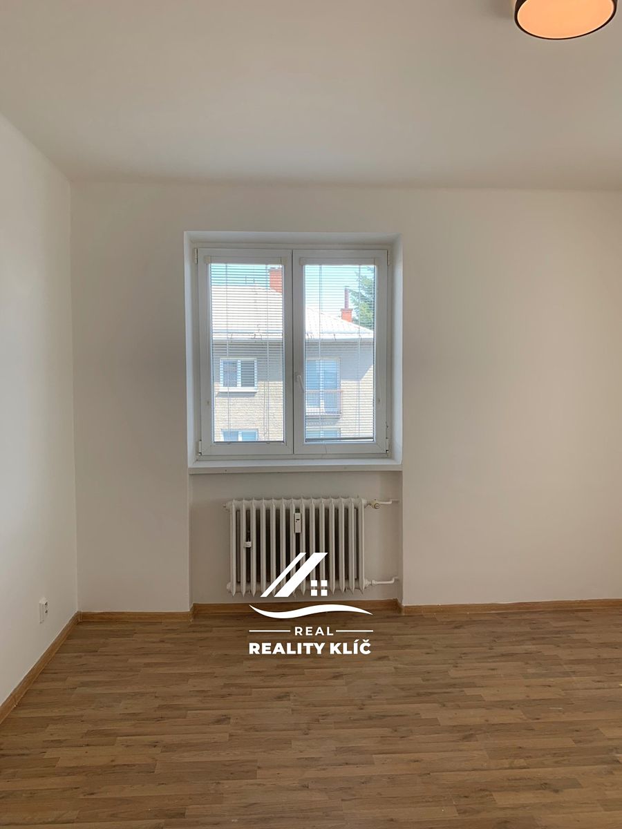 Pronájem bytu 2+1 58 m² – fotografie 3