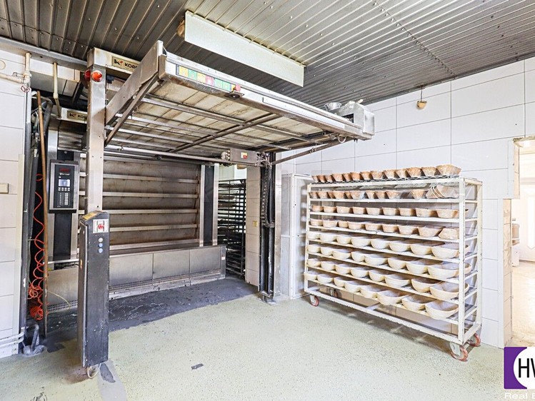 Gewerbefläche zum Kauf, 642 m² (13 von 29)