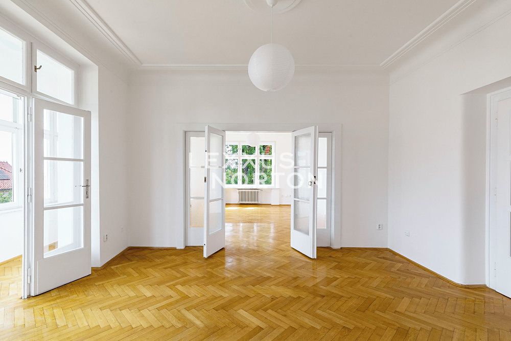 Pronájem bytu 5+1 150 m² – fotografie 2