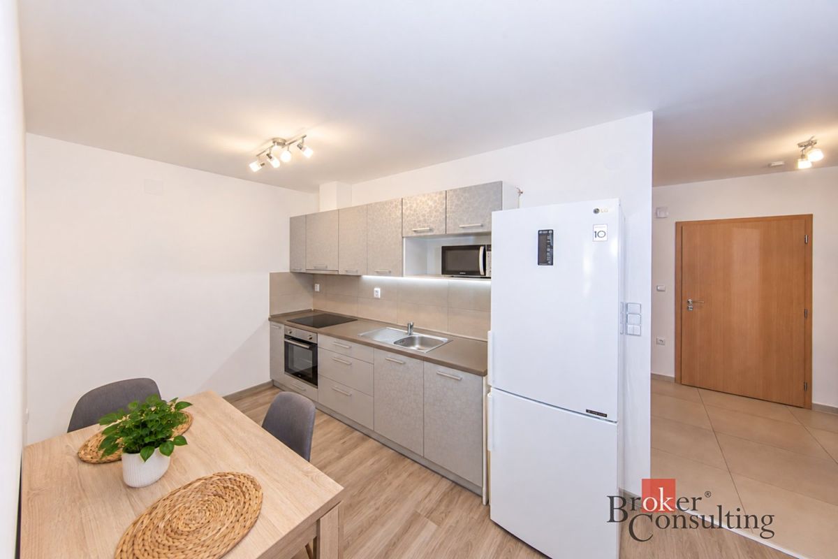 Pronájem bytu 2+kk 69 m²
