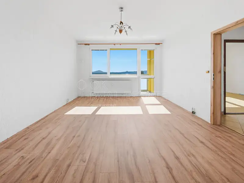 Prodej bytu 3+1 74 m², Česká Lípa – náhled fotky 1