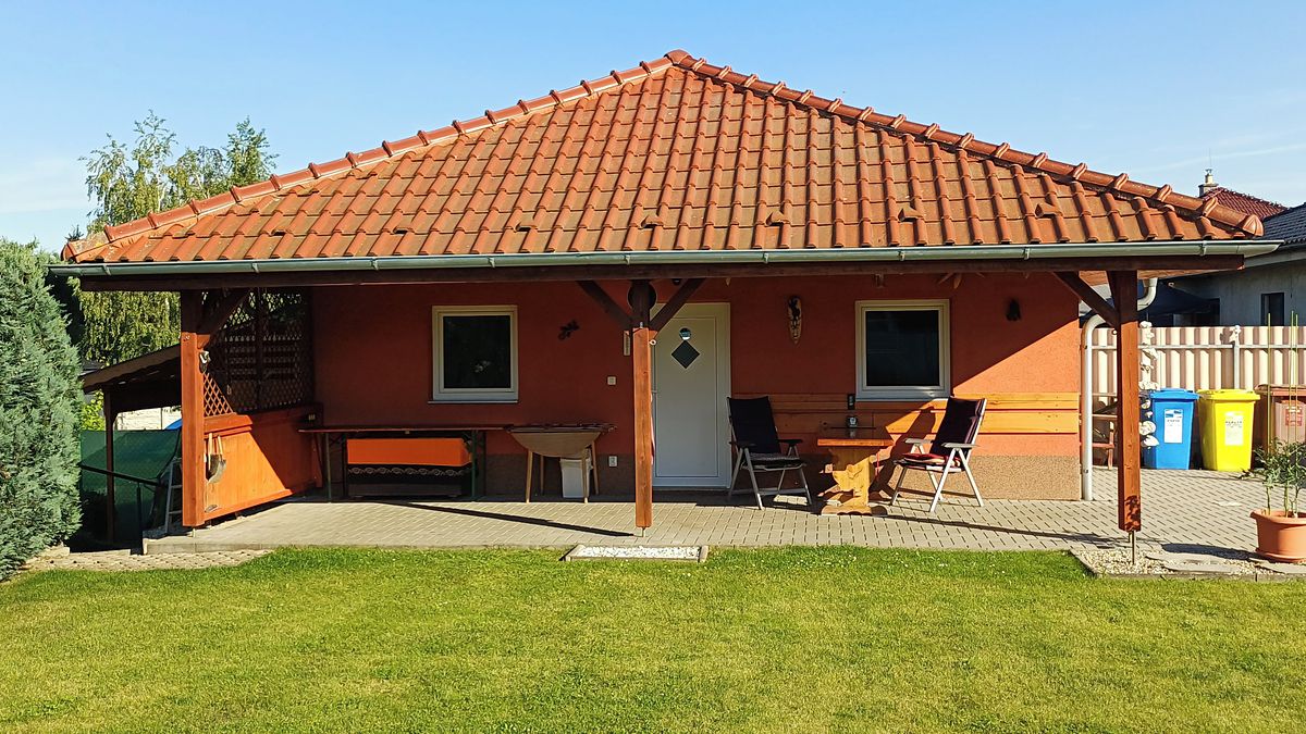 Prodej rodinného domu 131 m², pozemek 1061 m² – fotografie 4