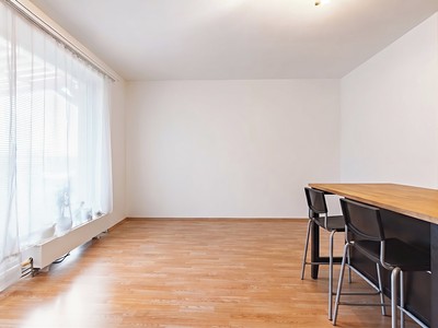 Prodej bytu 1+kk, 94 m² (3 z 18)