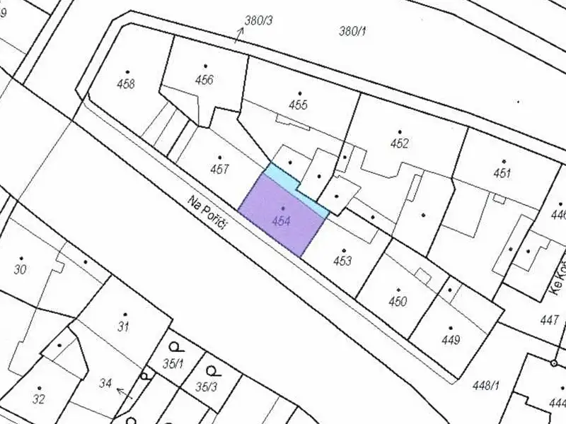 Dražba rodinného domu 440 m², pozemek 127 m², Trmice – náhled fotky 3
