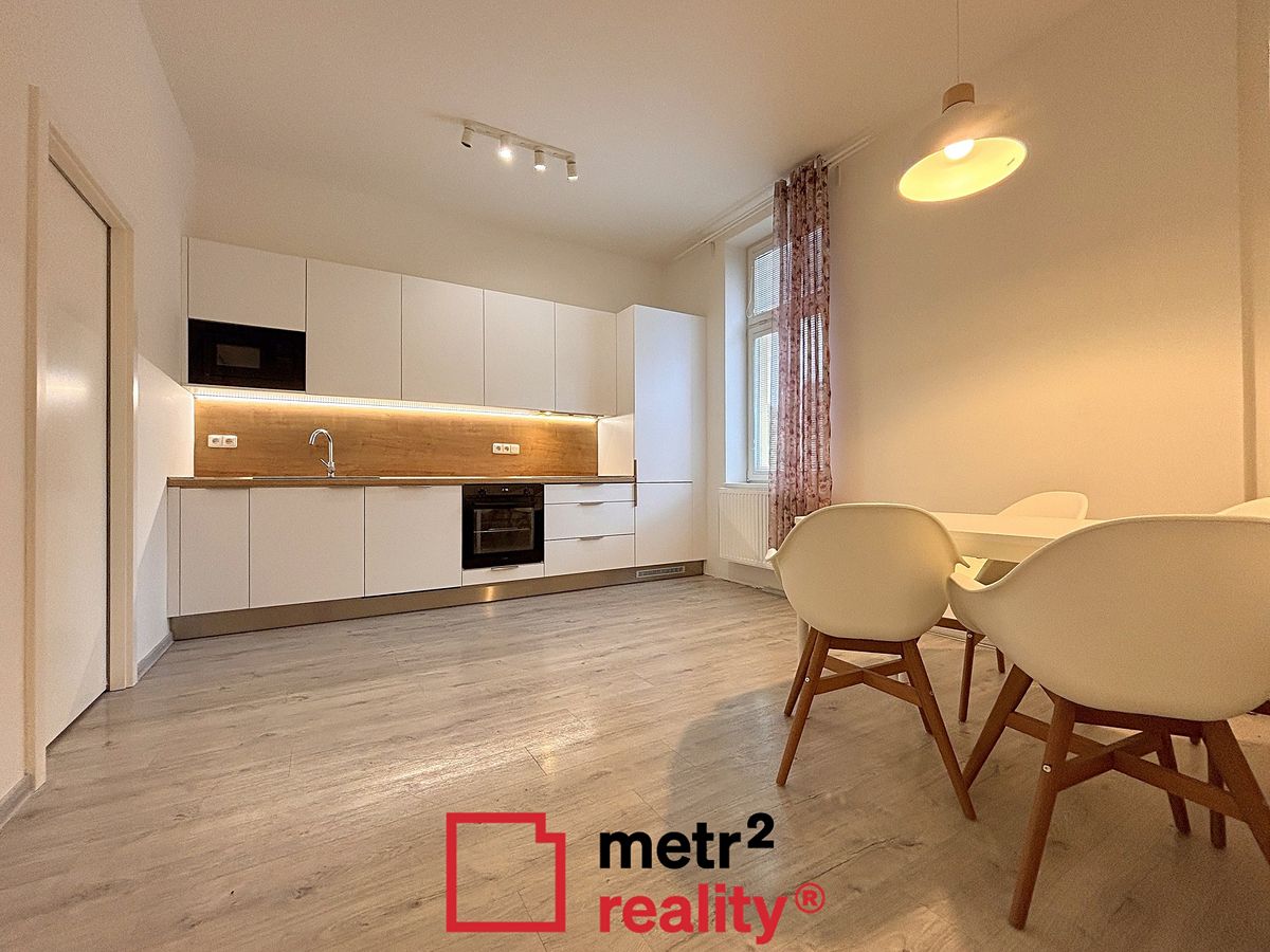 Pronájem bytu 2+kk 50 m² – fotografie 2