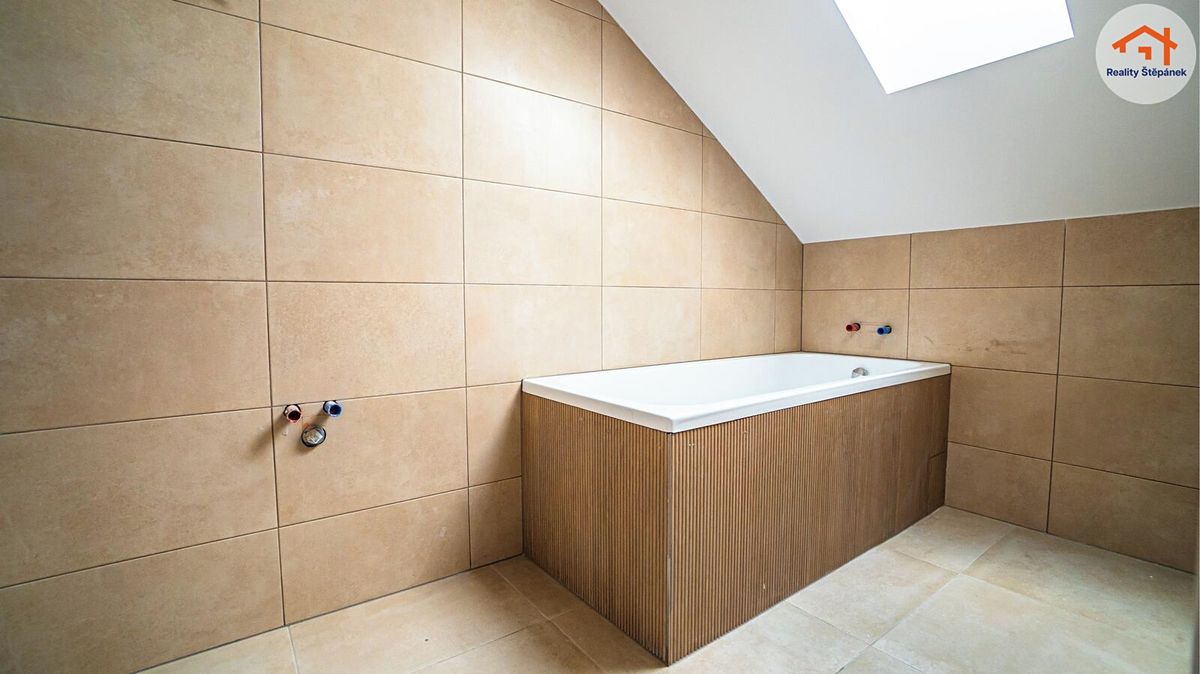 Prodej bytu 3+kk 77 m² – fotografie 2