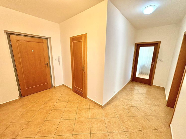 Wohnung 3+kk zum Kauf, 80 m² (20 von 28)