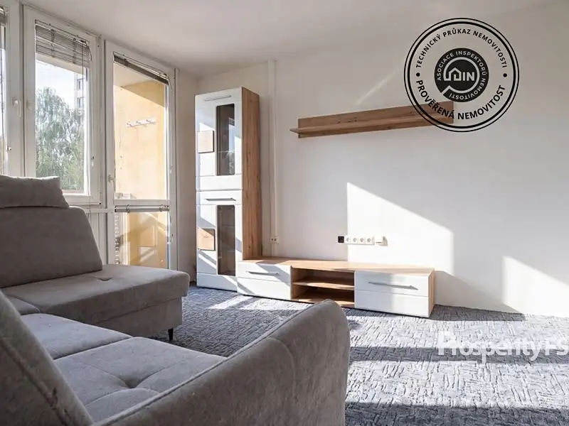 Prodej bytu 4+1 79 m², Praha – náhled fotky 1