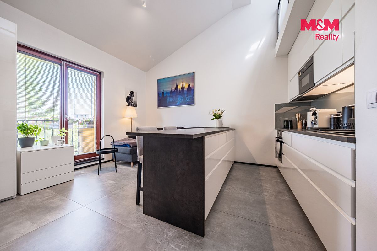 Prodej bytu 1+kk 40 m² – fotografie 2