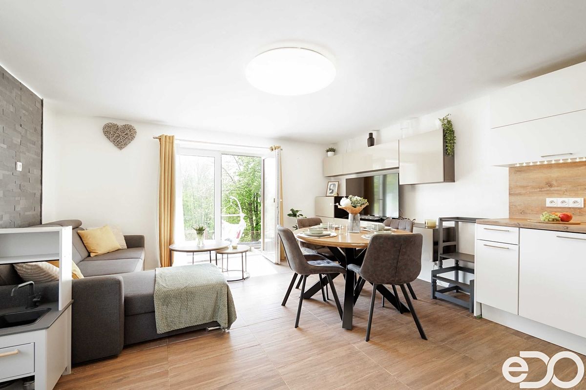 Prodej rodinného domu 105 m², pozemek 1161 m² – fotografie 2