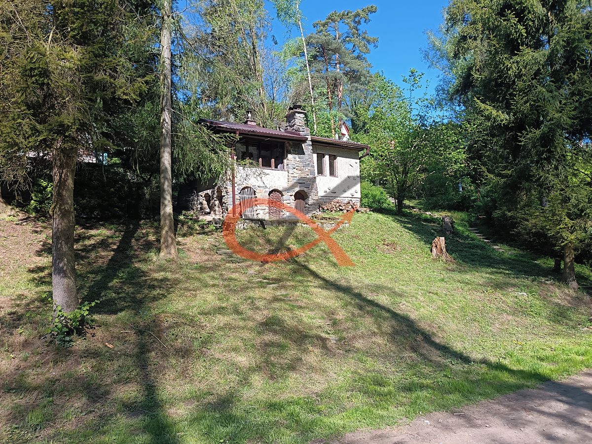 Pronájem chaty 40 m², pozemek 327 m² – fotografie 2