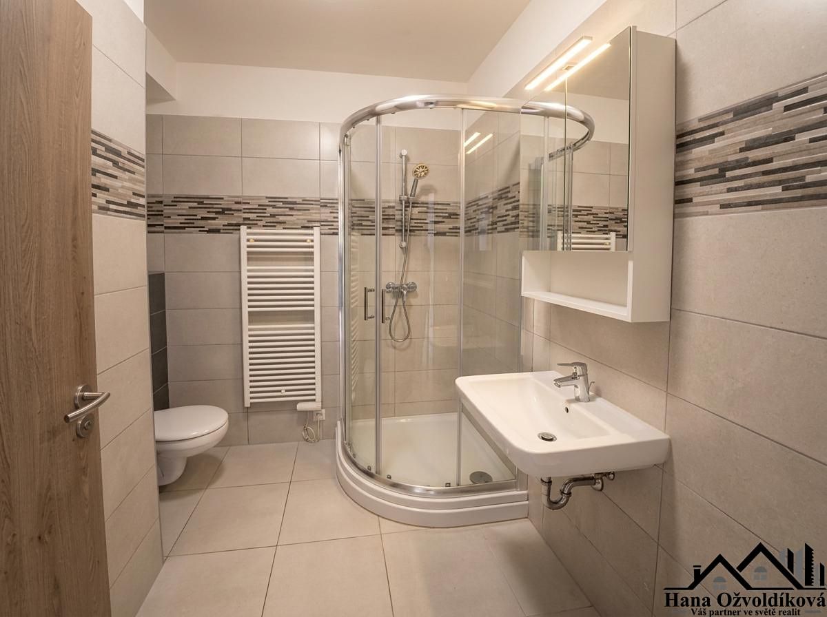 Pronájem bytu 2+kk 52 m² – fotografie 2