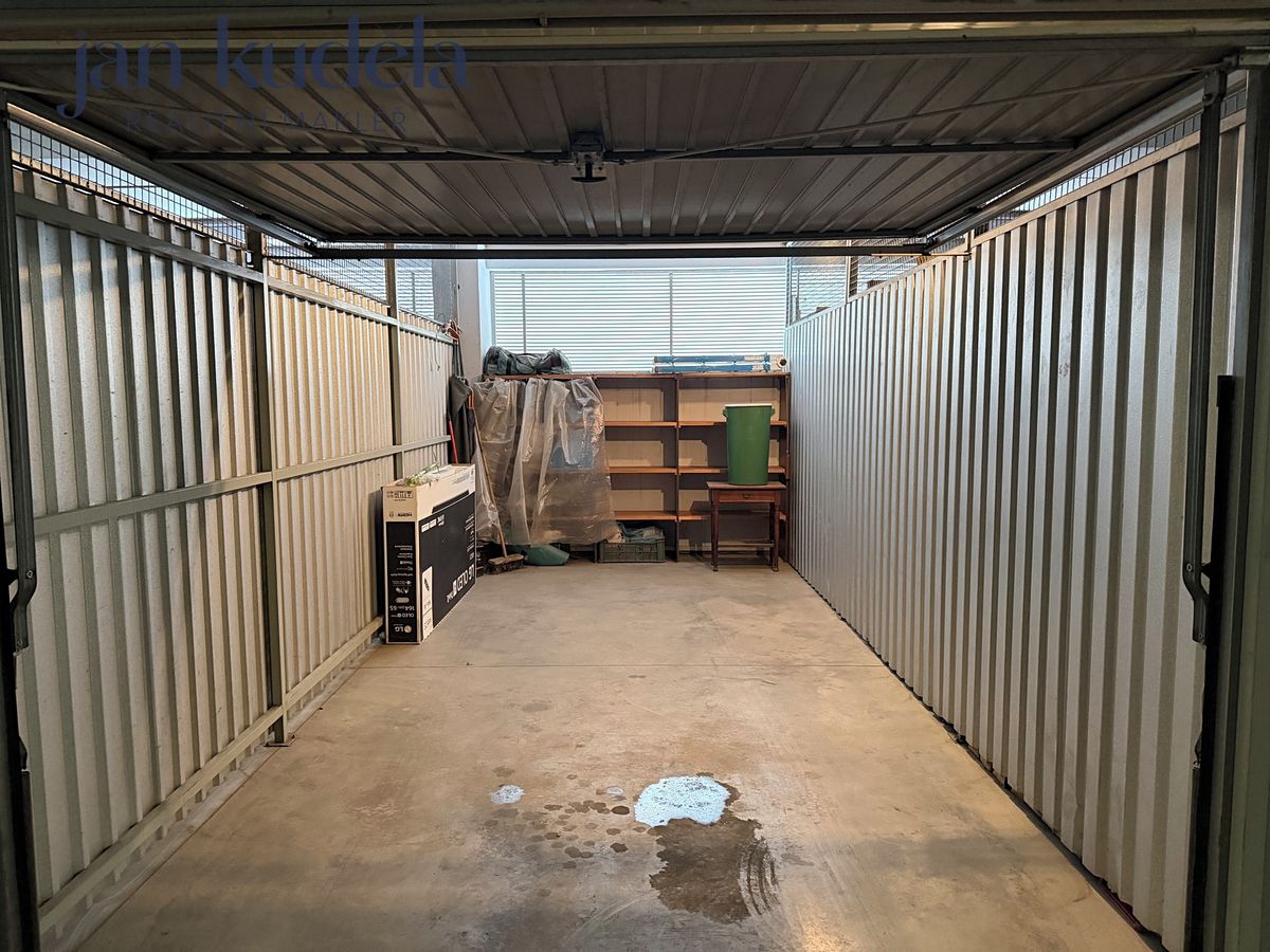 Prodej garáže 18 m² – fotografie 2