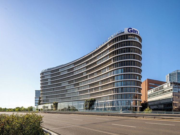 Комерційне приміщення в оренду, 480 м² (1 з 9)