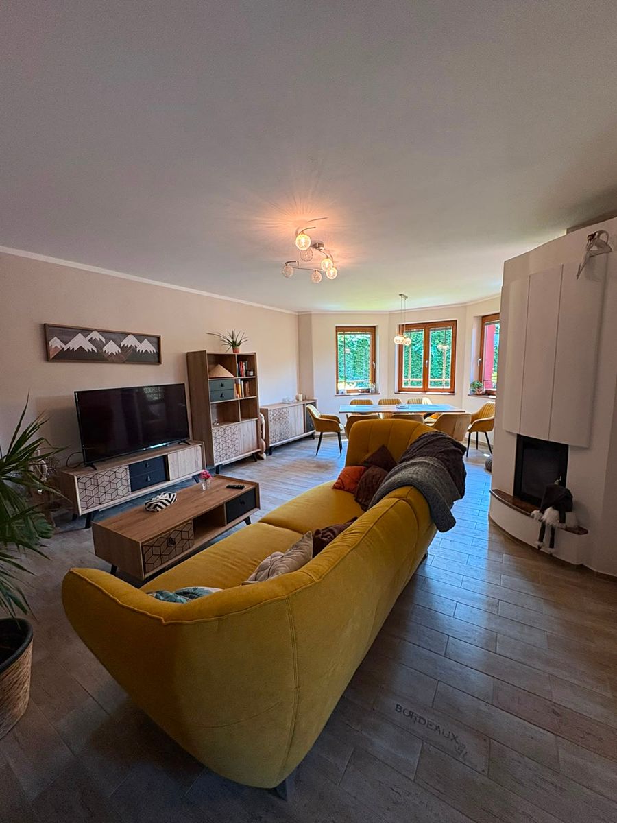 Pronájem bytu 3+1 100 m² – fotografie 4