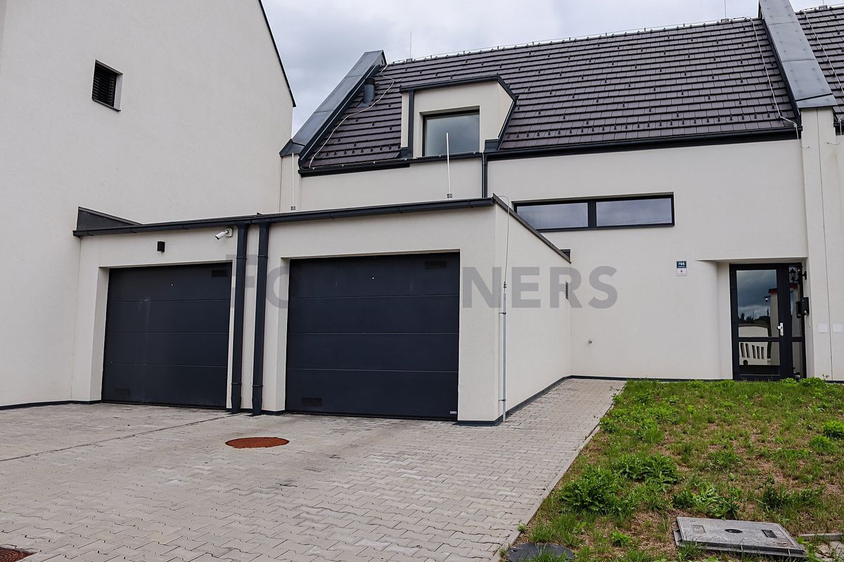Pronájem rodinného domu 150 m², pozemek 146 m²