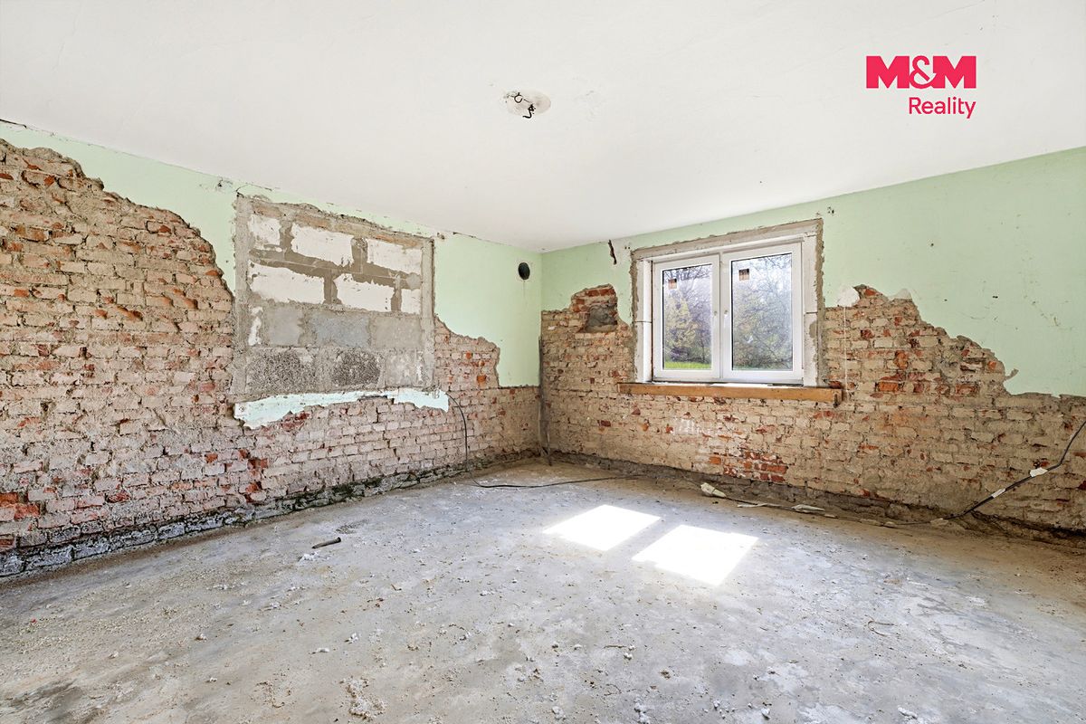 Prodej rodinného domu 620 m², pozemek 4937 m² – fotografie 3